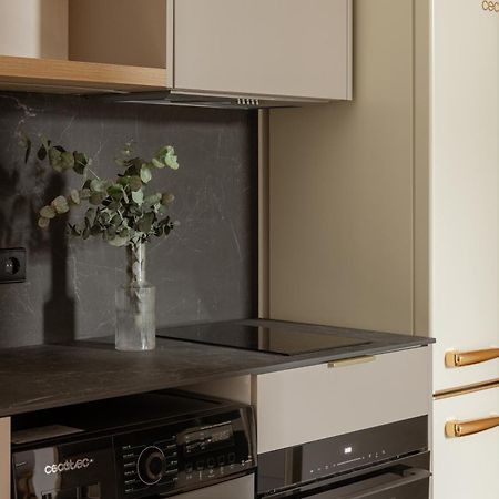Mh Apartments Central Валенсия Экстерьер фото
